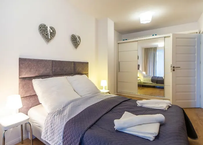 Solmare Apartments